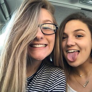 Meet your Posher, Ally